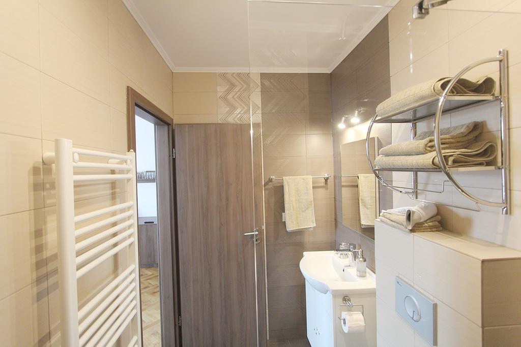 Central Parc Studios Sibiu Ngoại thất bức ảnh